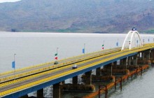 بلوای پل میانگذر دریاچه ارومیه و مقصد نامعلوم عوارضی های دریافتی!