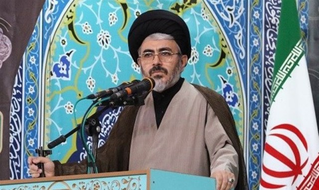 انتقاد امام جمعه ارومیه از ‌عقب‌نشینی نمایندگان از طرح شفافیت آرا