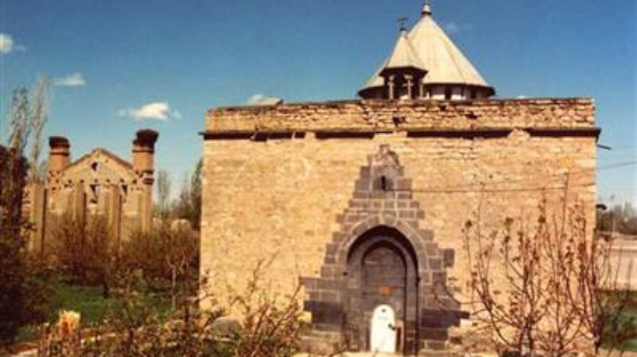 تصویب ضوابط عرصه و حریم سه بنای تاریخی آذربایجان غربی