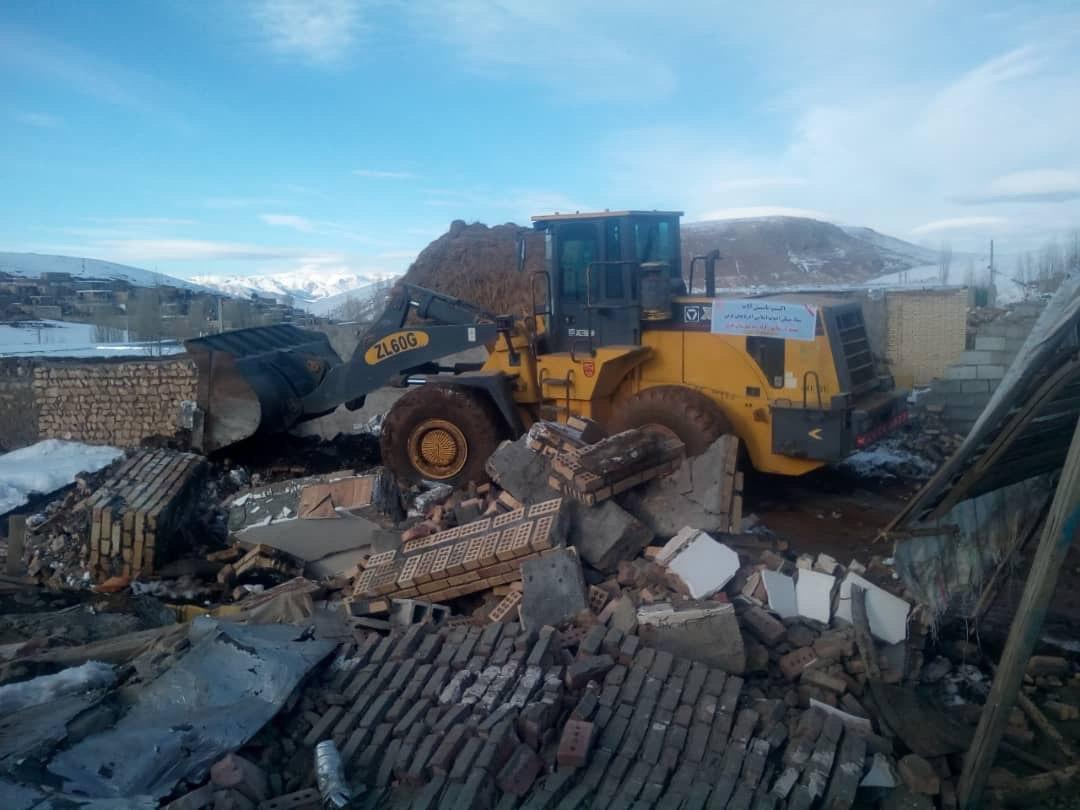 گزارش بنیاد مسکن آذربایجان غربی از مناطق زلزله زده خوی و سلماس