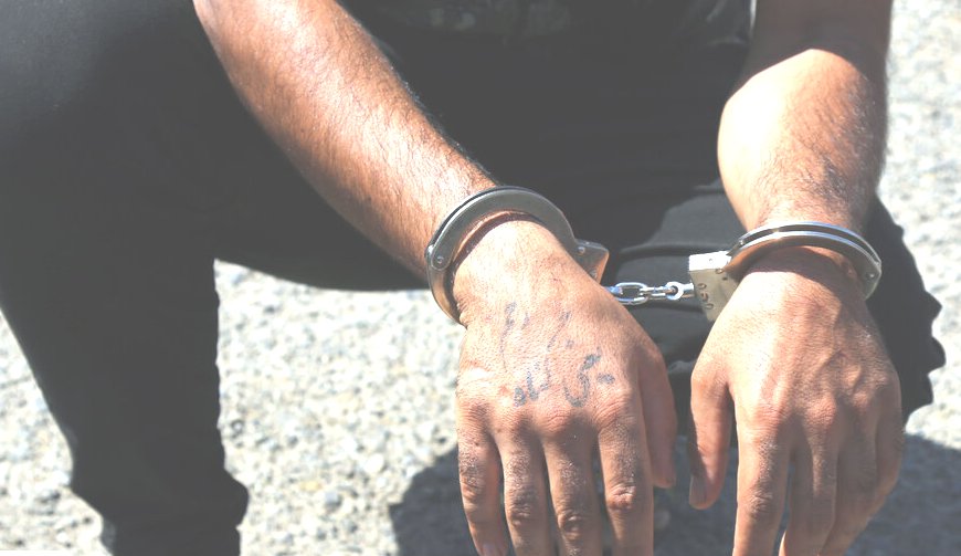 دستگیری سارق کلاهبردار در ارومیه