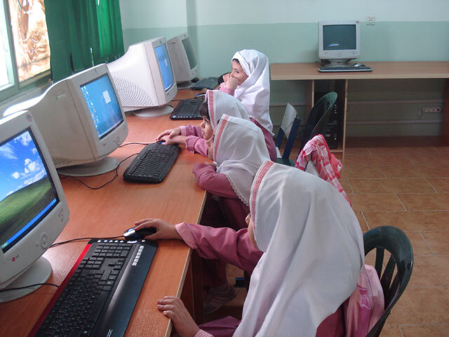 اتصال بیش از ۳۴۰۰ مدرسه در آذربایجان غربی به اینترنت پهن باند