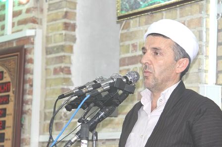 انتقاد امام جمعه مهاباد از روند پرداخت وام ازدواج در شهرستان